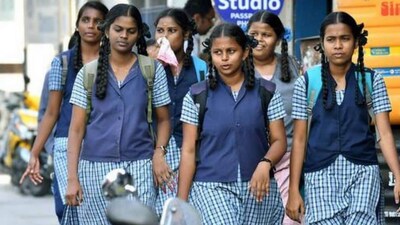 Pudukkottai district in Tamil Nadu declared a local holiday on April 6 for the Narthamalai Muthumariamman Temple festival, closing schools and postponing exams to April 10. 