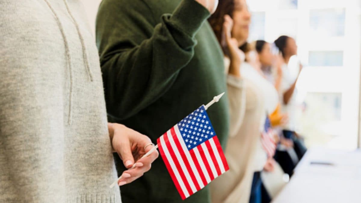 USCIS Naturalization Rules Tighten: Stricter Civics Tests & Moral Scrutiny Impact Green Card Holders article image