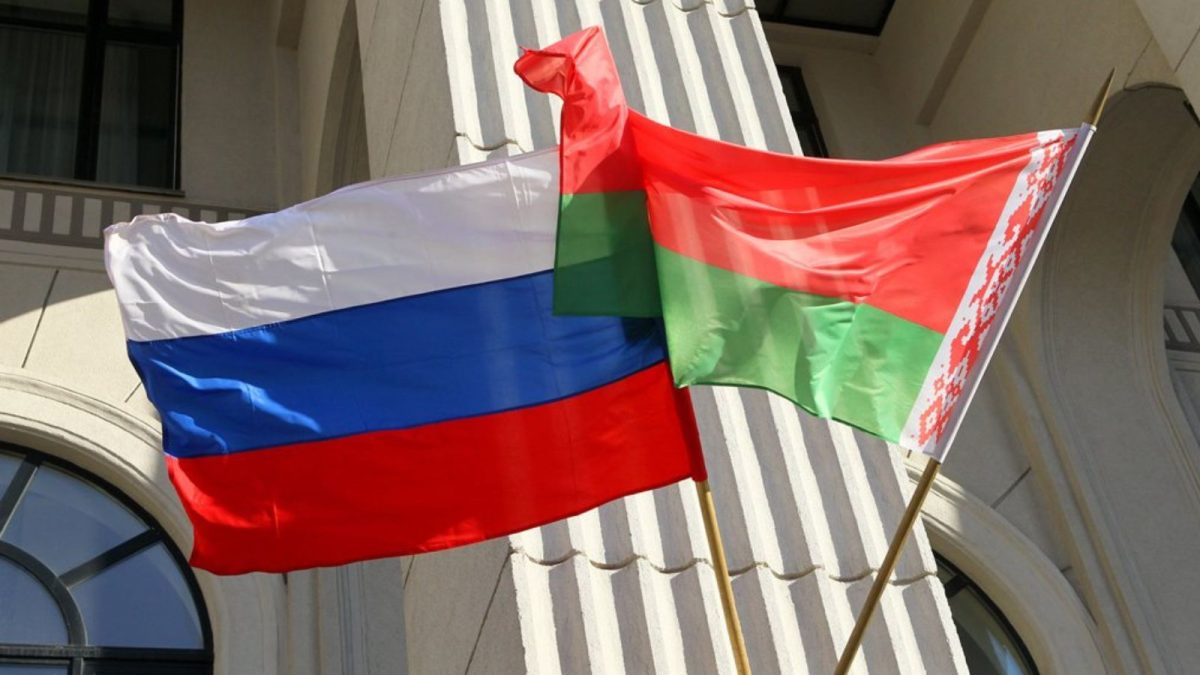 IPC Lifts Suspension, Allowing Russian, Belarusian Athletes to Compete