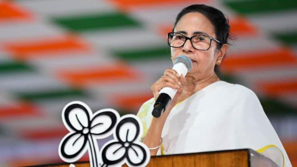 Bengal Transfers 64 IAS Officers, 10 District Magistrates Ahead Of EC's SIR Push From November 1