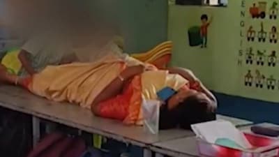 Tamil Nadu School Teacher Makes Kids Massage Her Feet