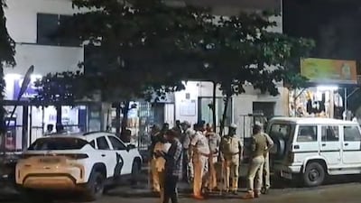 59 Kg Gold, 8 Crore Cash Looted From A SBI Branch In Vijaypura