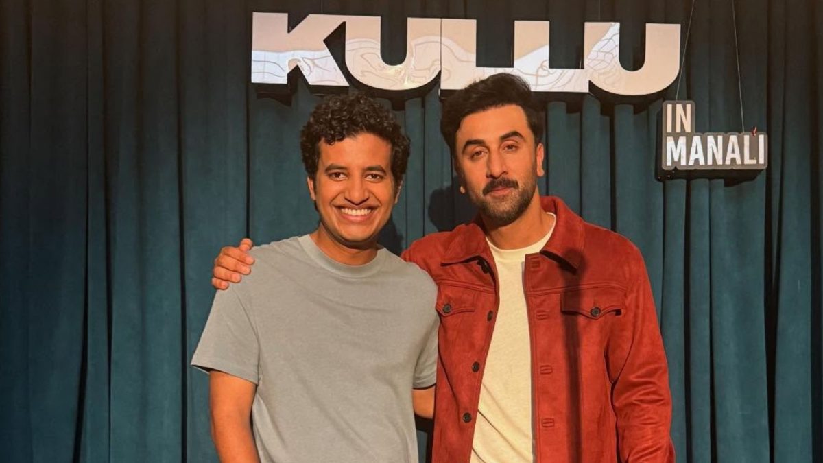Aaditya Kulshreshth Gifts Ranbir Kapoor a Book