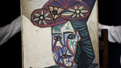 The painting, Bust of a Woman in a Flowery Hat (Dora Maar), shows Maar in a softer, colourful light than Picasso’s previous portraits of his then lover.