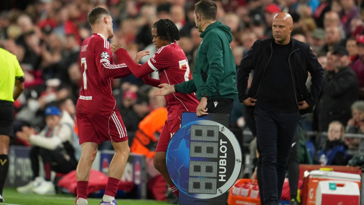 Rooney Criticizes Wirtz's Performance at Liverpool