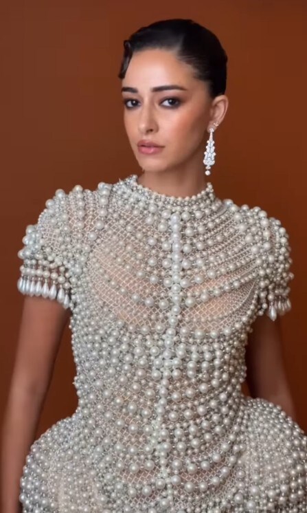 Ananya Panday, Alia Bhatt, Janhvi Kapoor In Stylish Pearl Outfits Ananya Panday, Alia Bhatt, Janhvi Kapoor In Stylish Pearl Outfits