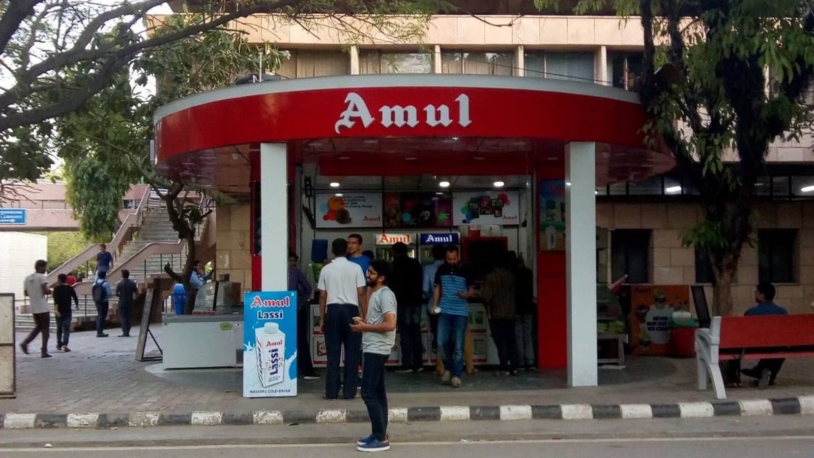 Start Your Amul Franchise With Just Rs 2 Lakh: All Details Here Start Your Amul Franchise With Just Rs 2 Lakh: All Details Here