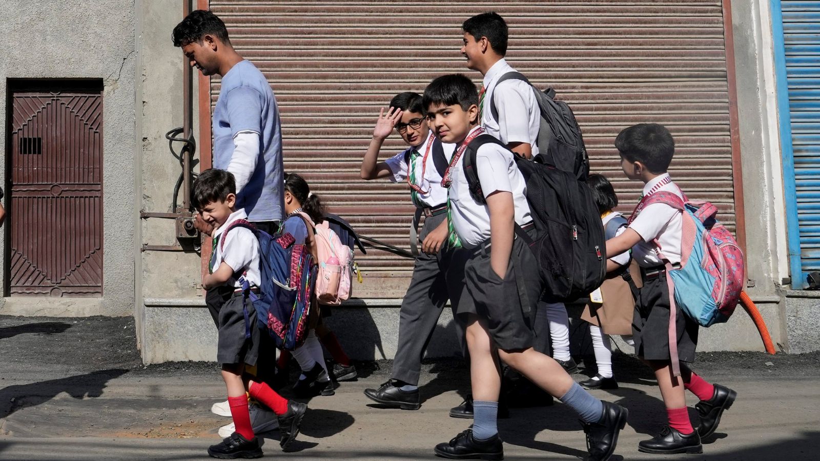 School Holiday On October 7: Delhi, UP Schools Closed Tomorrow Due To Valmiki Jayanti