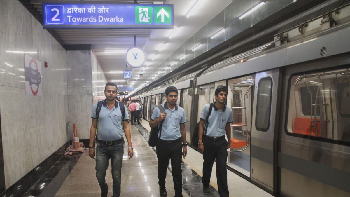 Delhi Metro's Grey Line: Shortest Route with Four Stations