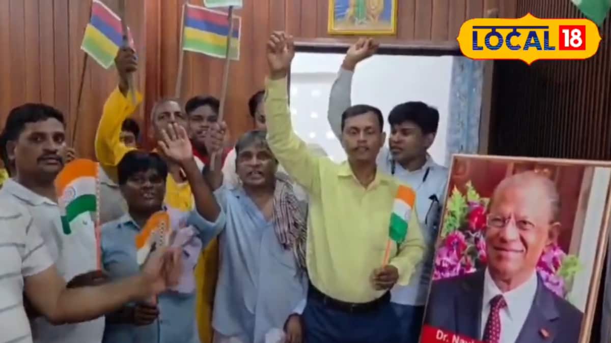 Mauritius PM Visited Varanasi, But Here’s Why Bihar Village Celebrated With Sweets