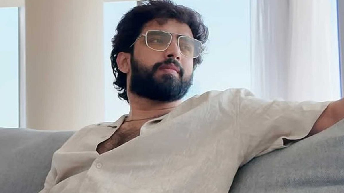 Awez Darbar Accused of Cheating on Nagma Mirajkar