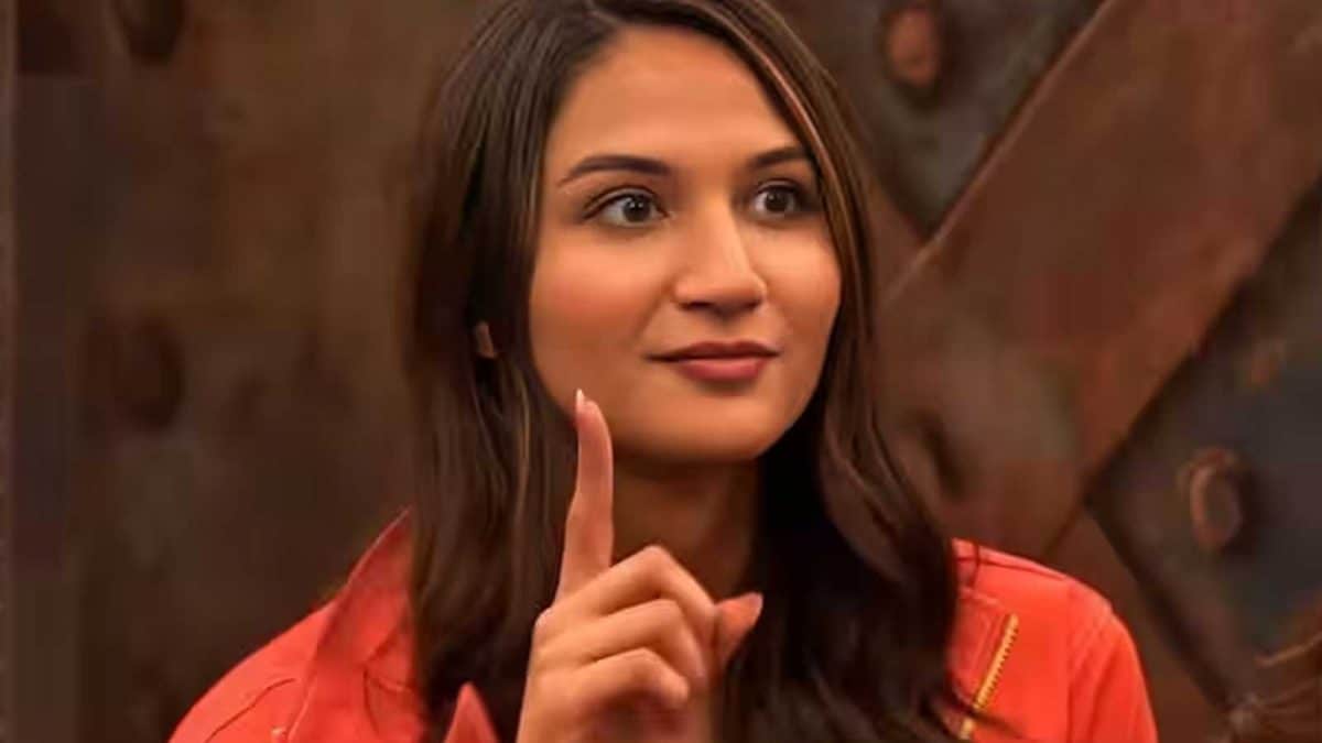Anaya Bangar Reveals Surrogacy Plans After Transition