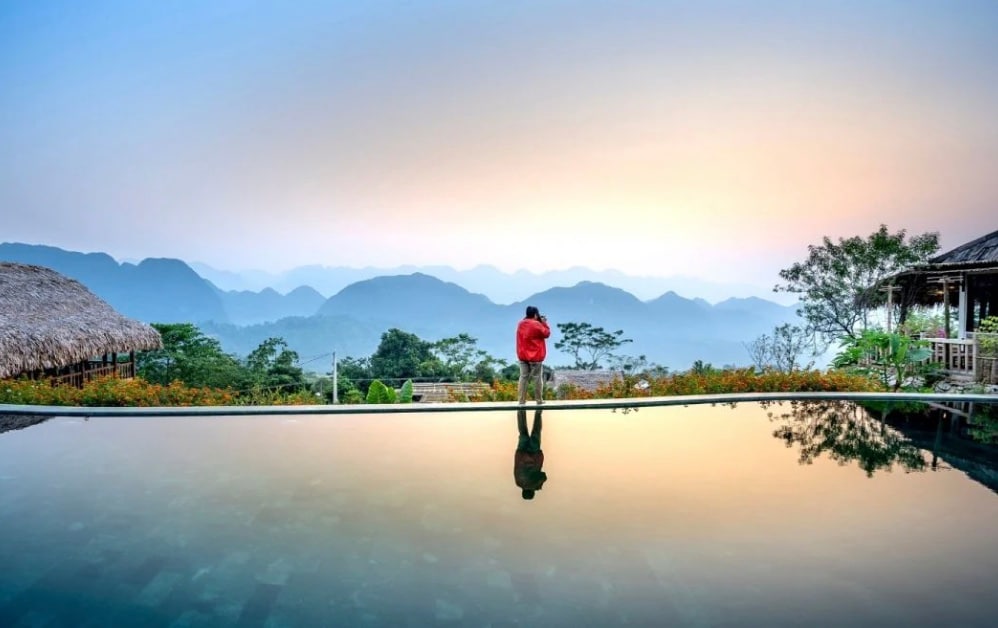 The good thing is that you don’t necessarily have to visit the mountains for a refreshing weekend. Here are six weekend getaways from Delhi NCR for a fun and relaxed outing with your family. The good thing is that you don’t necessarily have to visit the mountains for a refreshing weekend. Here are six weekend getaways from Delhi NCR for a fun and relaxed outing with your family.