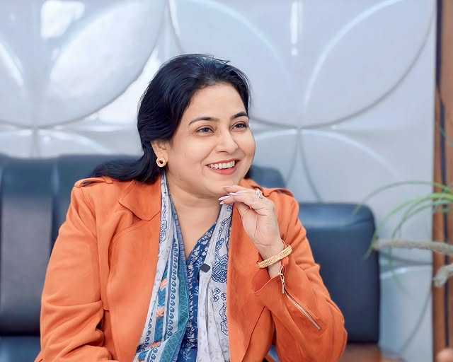 Teacher’s Day Special: How This Celebrity Educator Rose From Poverty To Build A Rs 200 Crore Education Empire