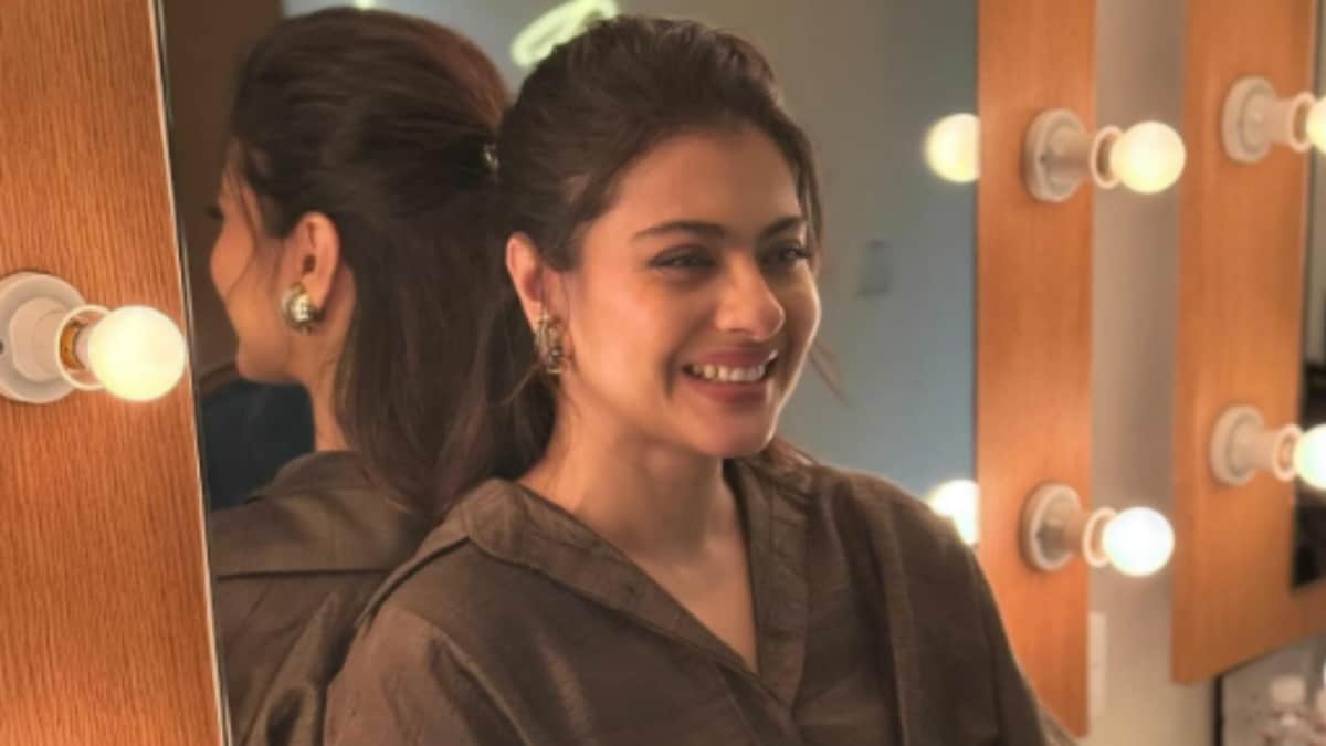Kajol Stuns In Manish Malhotra Saree: A Tribute To 30 Years Of Friendship