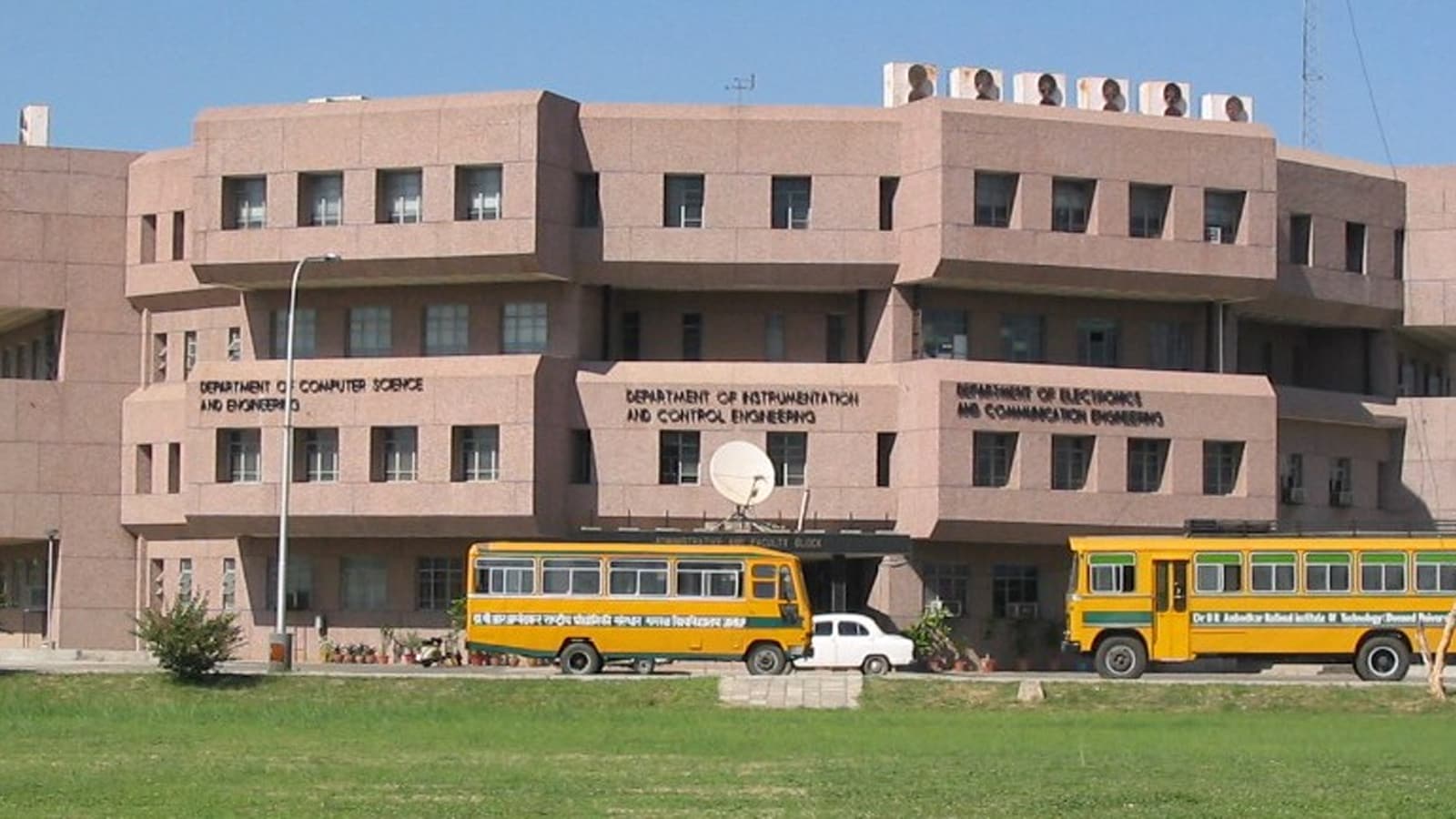 Top 10 NIT Colleges In India