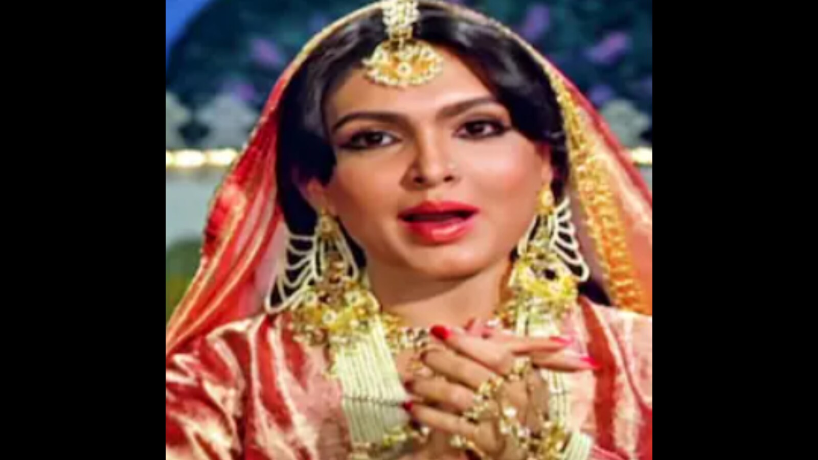 parveen babi red dress Parveen Babi