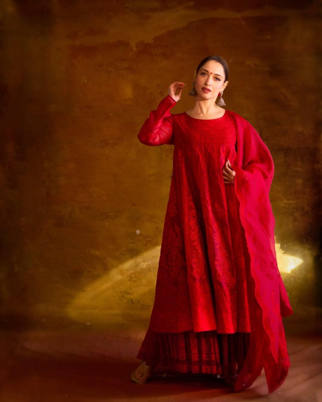 Tamannaah Bhatia vs Diana Penty: Who is this Navratri?