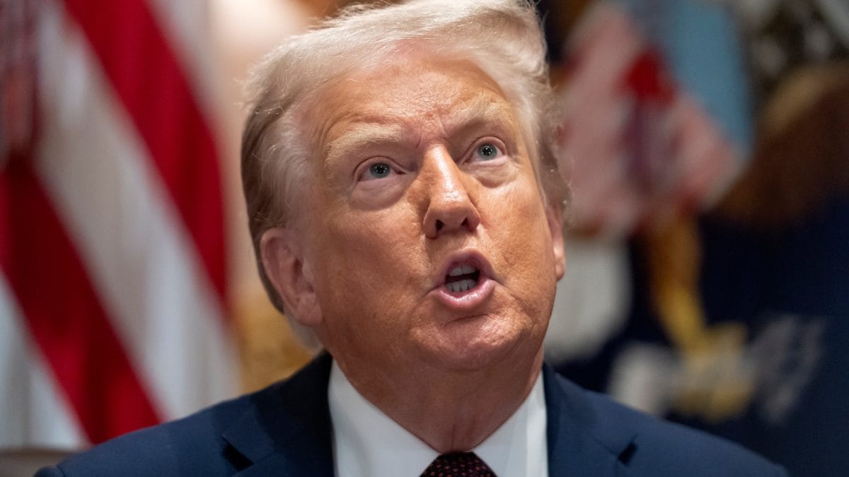 Trump Declares ‘Rocket City’ Alabama The New Space Command Headquarters | Watch