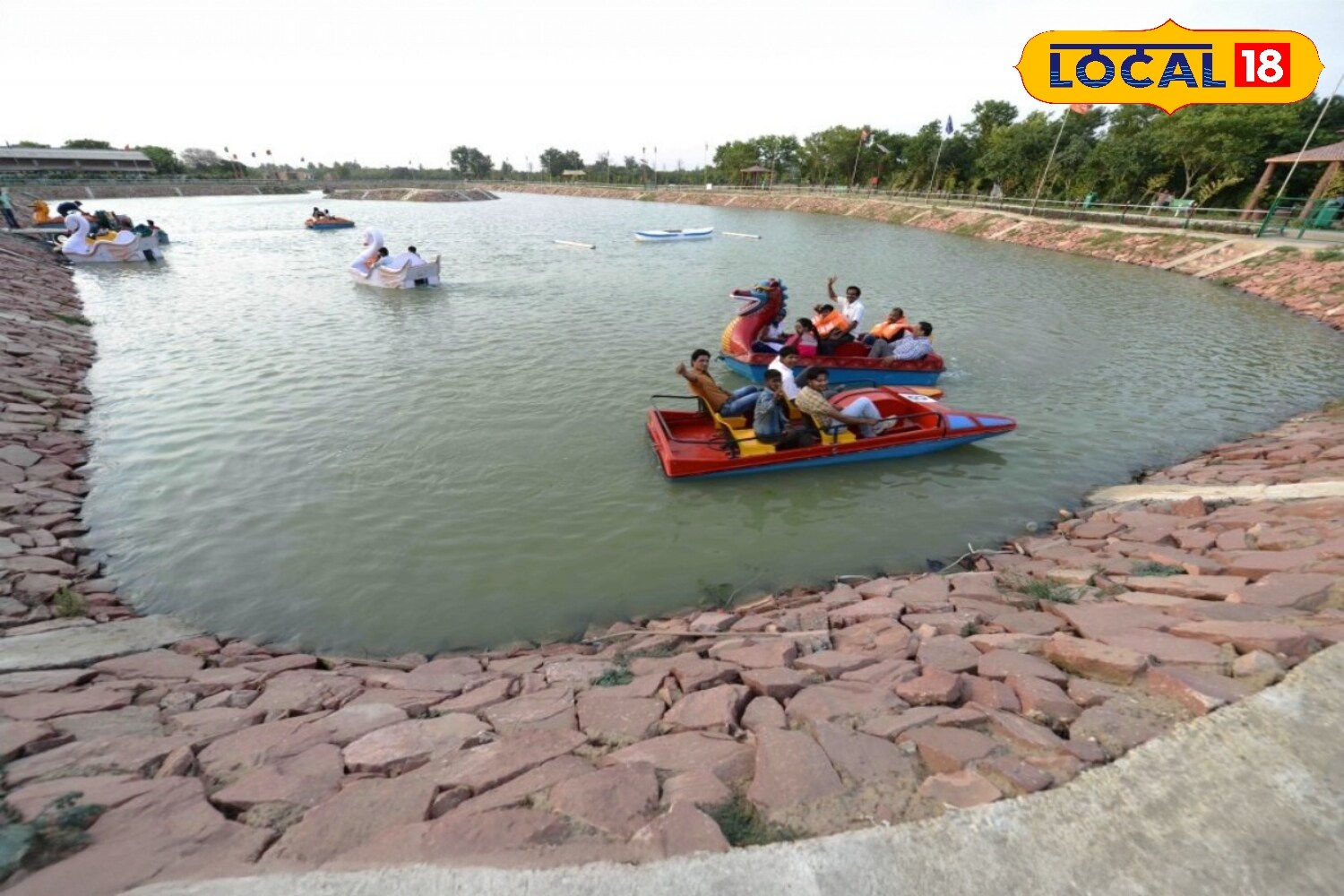 परिवार संग नेचर और एडवेंचर का मज़ा लेना है तो पहुंचिए गाजियाबाद सिटी फॉरेस्ट पार्क, हिंडन मेट्रो के पास छिपा हरा स्वर्ग! परिवार संग नेचर और एडवेंचर का मज़ा लेना है तो पहुंचिए गाजियाबाद सिटी फॉरेस्ट पार्क, हिंडन मेट्रो के पास छिपा हरा स्वर्ग!