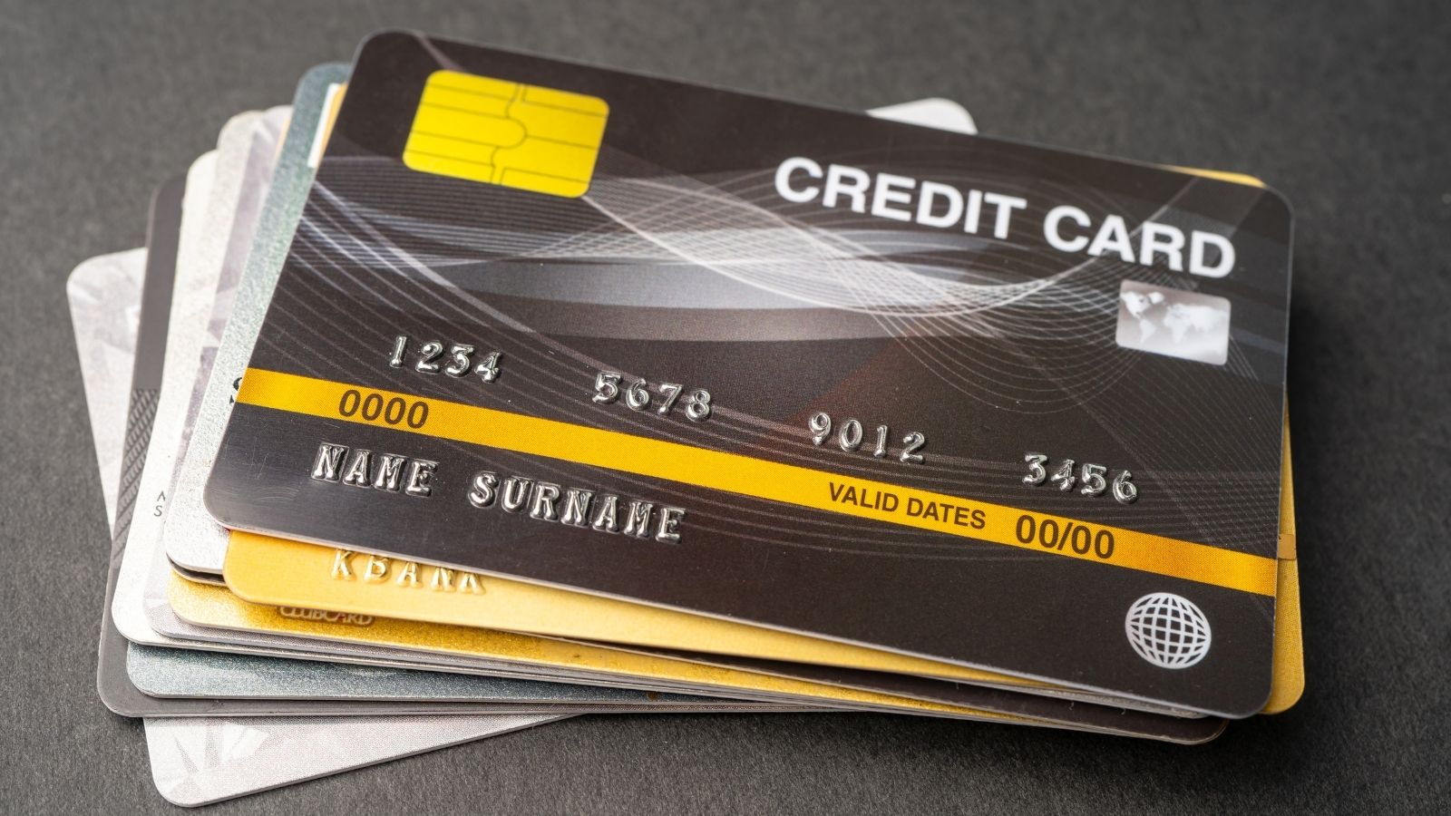 Unlock Cheaper Flights: Top 6 Credit Cards Every Frequent Flyer Should Carry Unlock Cheaper Flights: Top 6 Credit Cards Every Frequent Flyer Should Carry