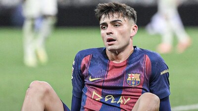 Barcelona's Pedri (X)