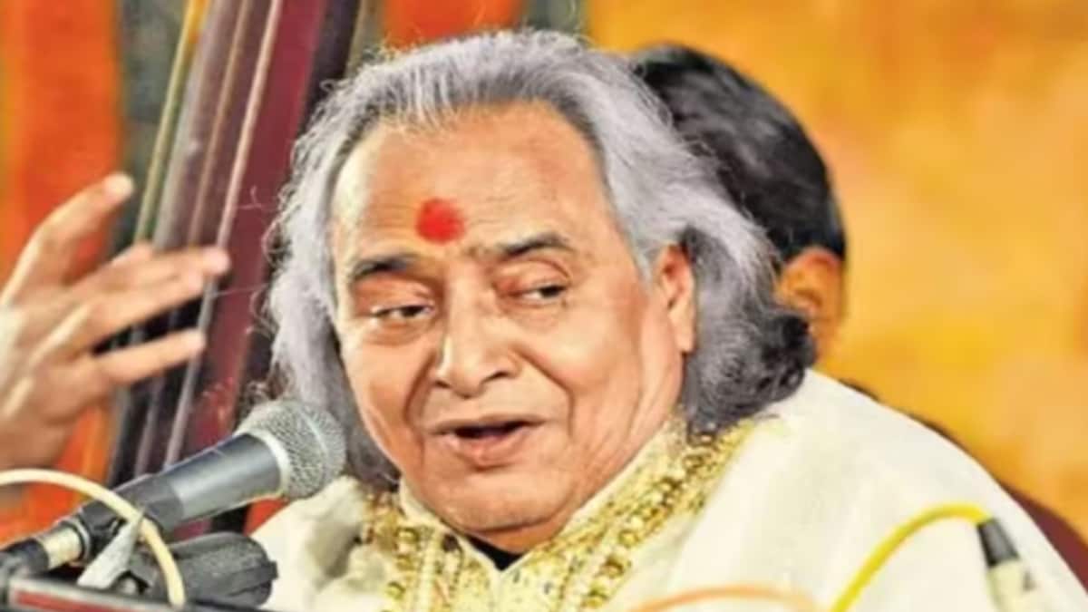 <div>Classical Singer Pandit Chhannulal Mishra, Famous For Thumri And 'Saans Albeli', Dies At 91</div>