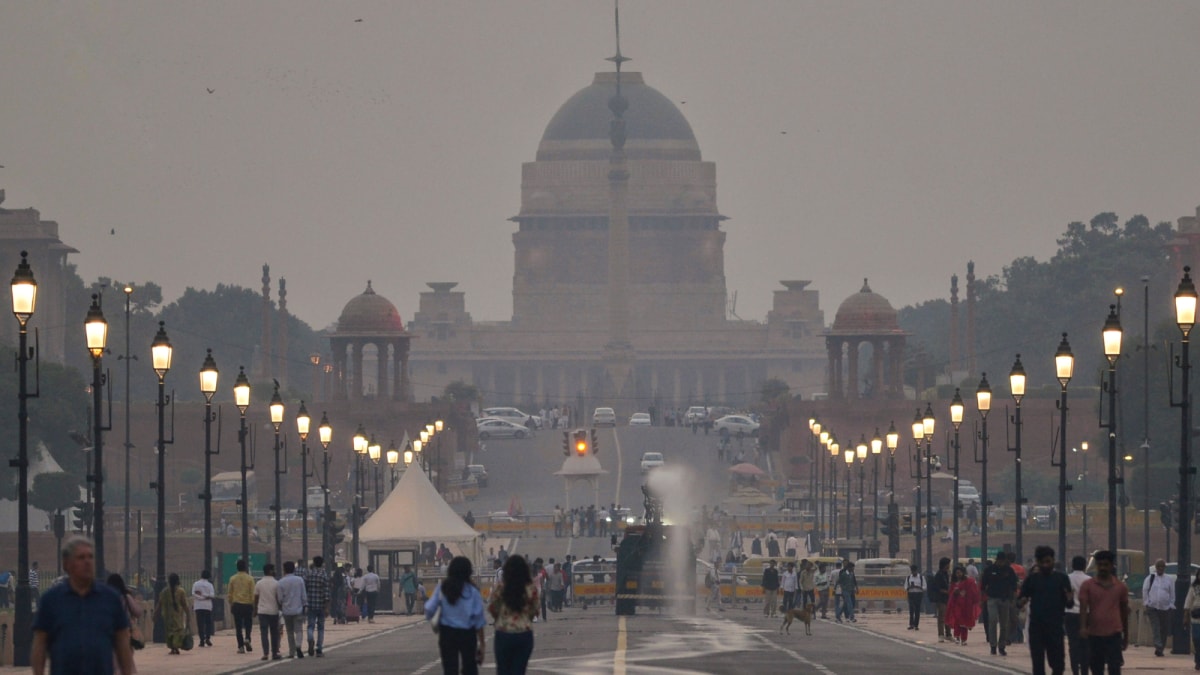 Non-BS VI Commercial Vehicles Registered Outside Delhi To Be Barred From Entering From November 1