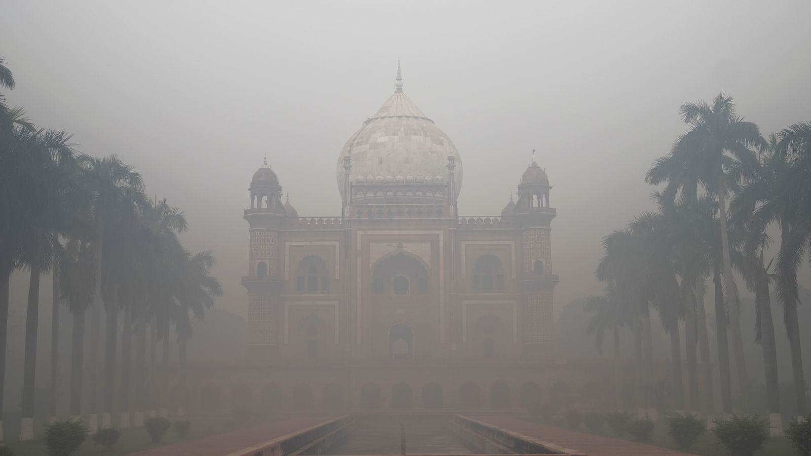Delhi Sufocada: Poluição Tóxica Continua a Atingir Níveis Alarmantes!