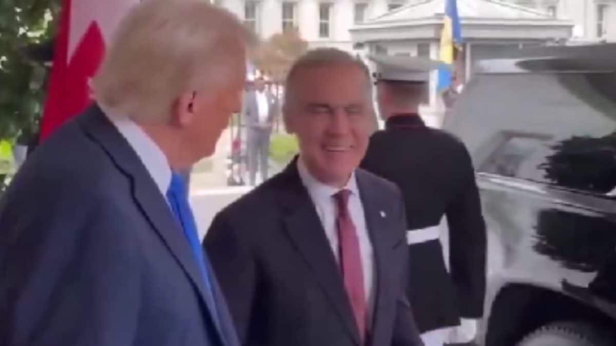 <div>'I Wore Red For You': Canadian PM Tries To Get In Trump's Good Graces During Washington Visit</div>