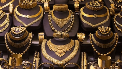 Gold, long considered a family’s safety net, is once again proving its worth, this time not in rural villages but in city neighborhoods and startup hubs. (Image: X)