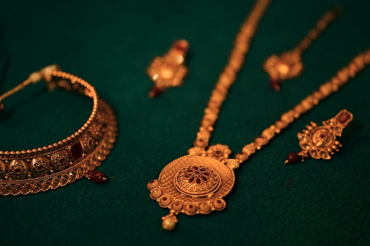 Gold at ₹1.26 Lakh: Should you buy or wait?
