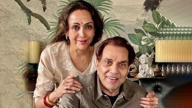 Dharmendra’s second marriage caused a split in the family. Their daughter Esha Deol had revealed she didn’t meet Prakash Kaur until she was 30, though both families have maintained mutual respect over the years. Dharmendra’s second marriage caused a split in the family. Their daughter Esha Deol had revealed she didn’t meet Prakash Kaur until she was 30, though both families have maintained mutual respect over the years.