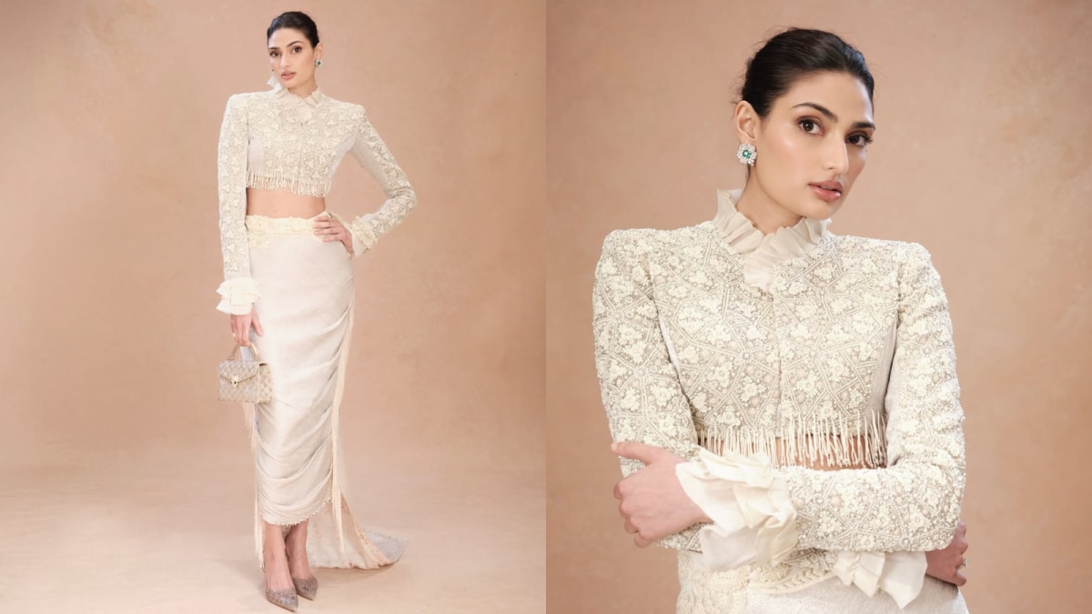 Athiya Shetty’s Minimal Yet Magical Look At Bvlgari’s Serpenti Infinito Exhibition