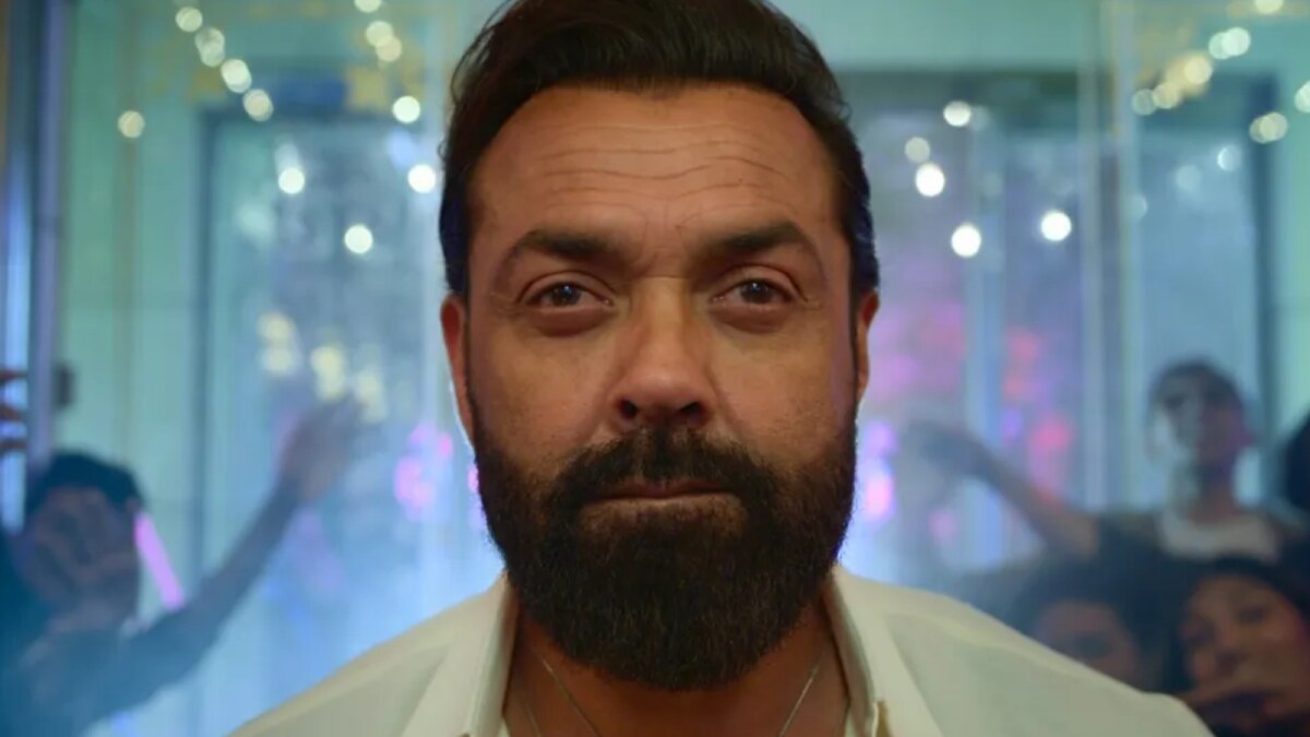 Bobby Deol Quits Alcohol, Calls It Transformative