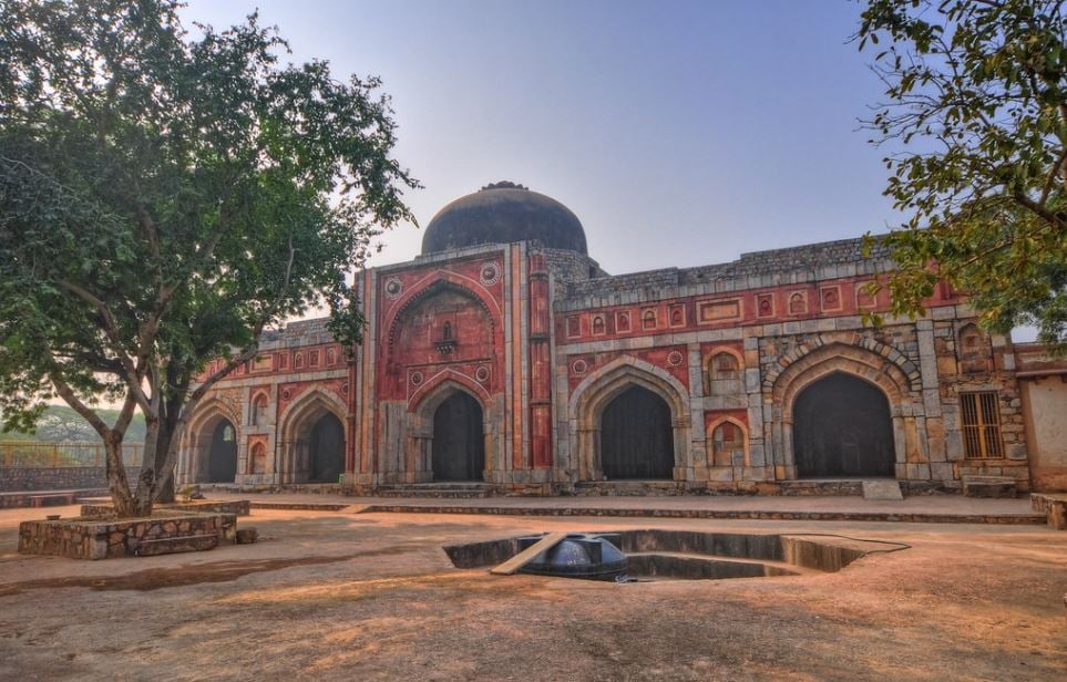 Jamali Kamali Mosque: Located in Mehrauli, this mosque and tomb complex is believed to be haunted by jinns. Visitors have reported hearing animal screams, feeling sudden chills, and sensing an invisible presence calling out to them. Jamali Kamali Mosque: Located in Mehrauli, this mosque and tomb complex is believed to be haunted by jinns. Visitors have reported hearing animal screams, feeling sudden chills, and sensing an invisible presence calling out to them.