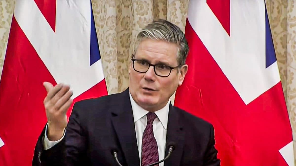 'More Positions Than Kama Sutra': UK's Starmer Mocks Conservatives Over Policy U-Turns