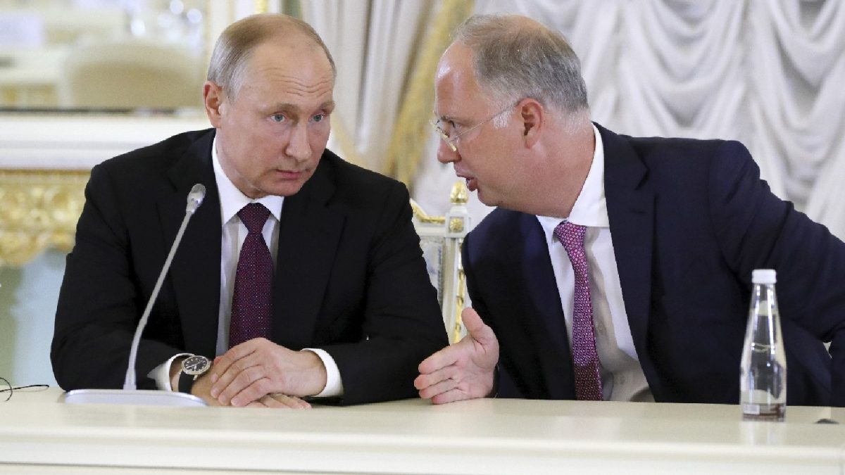 Russia, US, Ukraine ‘Reasonably Close’ To Reaching Diplomatic Solution, Says Putin's Top Aide