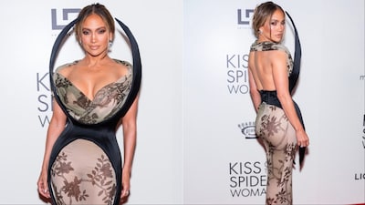 Jennifer Lopez was styled by Rob Zangardi.