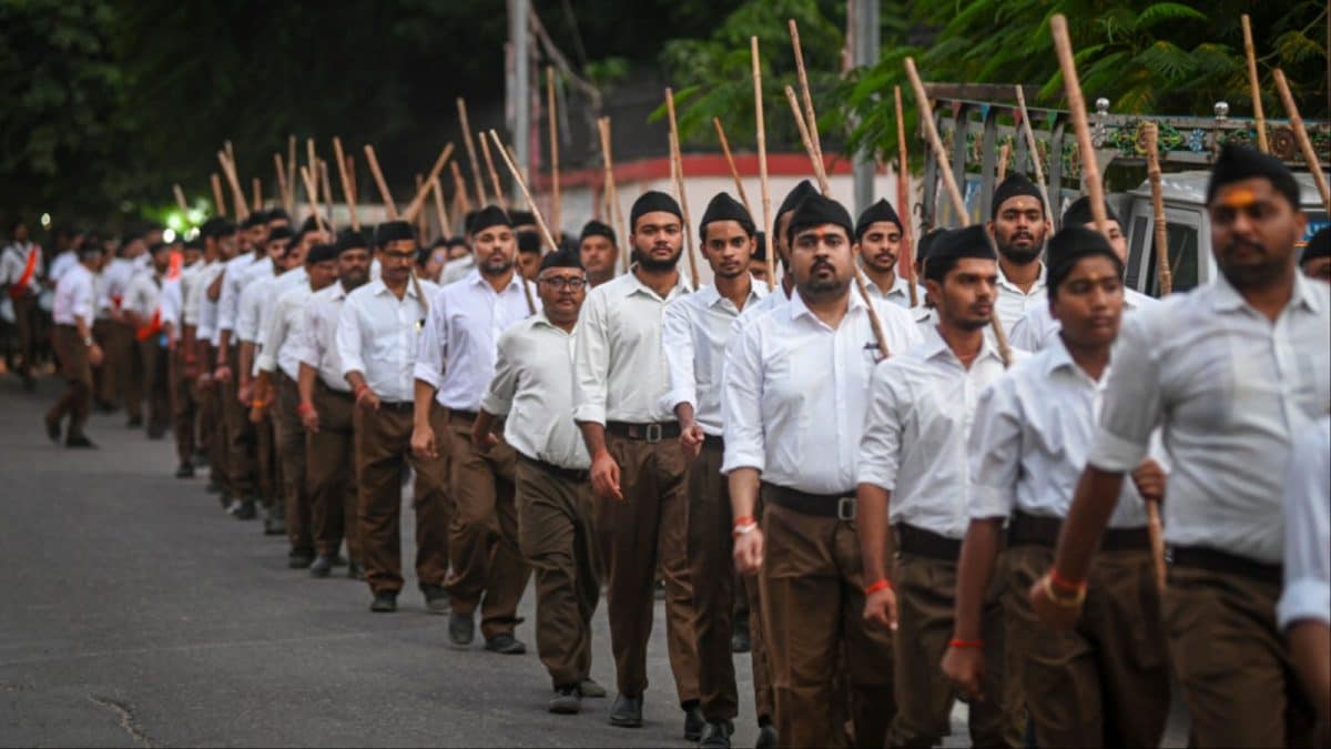 Karnataka Panchayat Development Officer Suspended For Participating In Raichur RSS Event