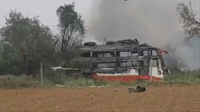 Bus in Rajasthan catches fire (Video screengrabs)