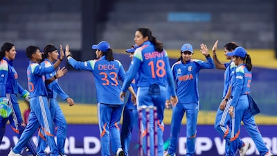  India defeated Pakistan by 88 runs (X)
