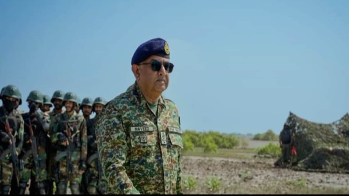 Pakistan’s Naval Chief Visits 'Disputed Creek Areas' Along Border With India | Exclusive Details