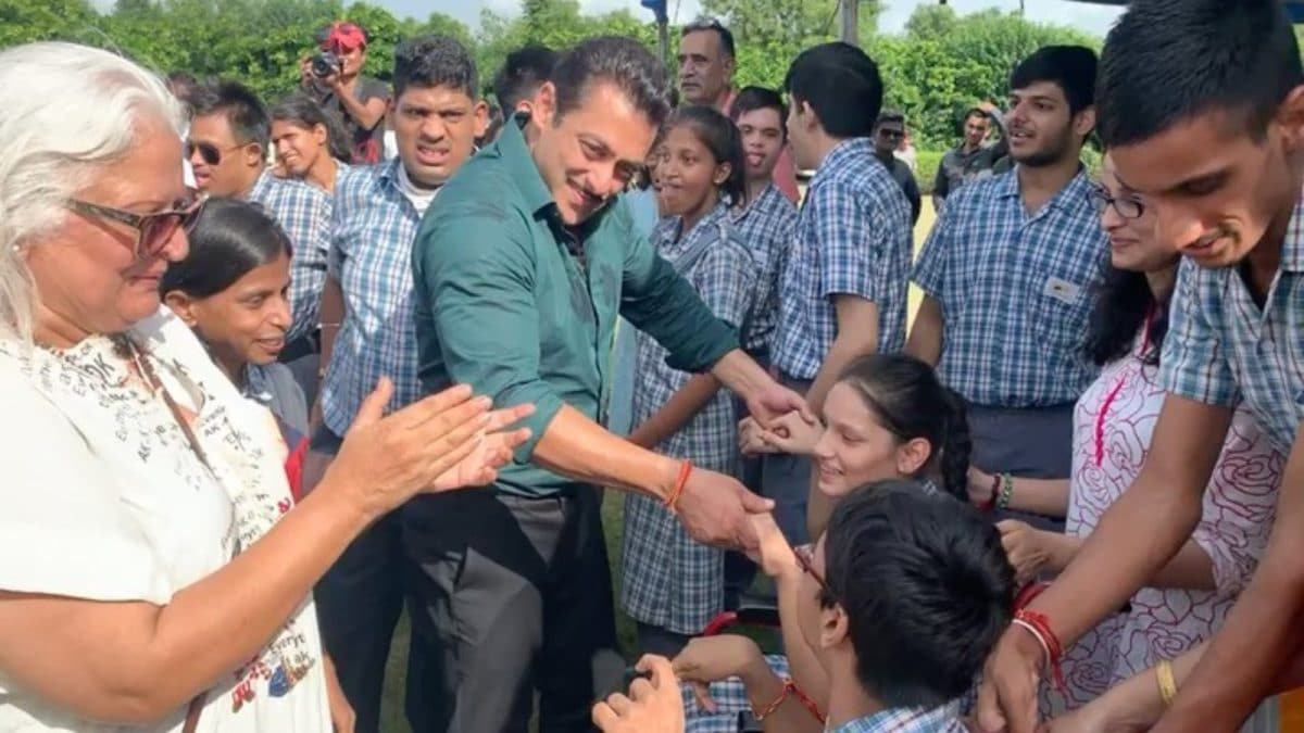 Salman Khan's Viral Dance With Children Celebrated Online
