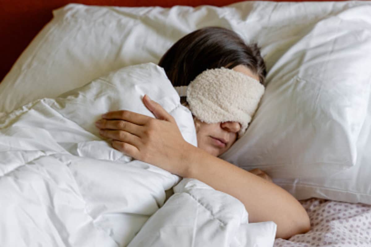 How Lack Of Sleep Can Disrupt Your Fertility, Hormones, And Reproductive Health