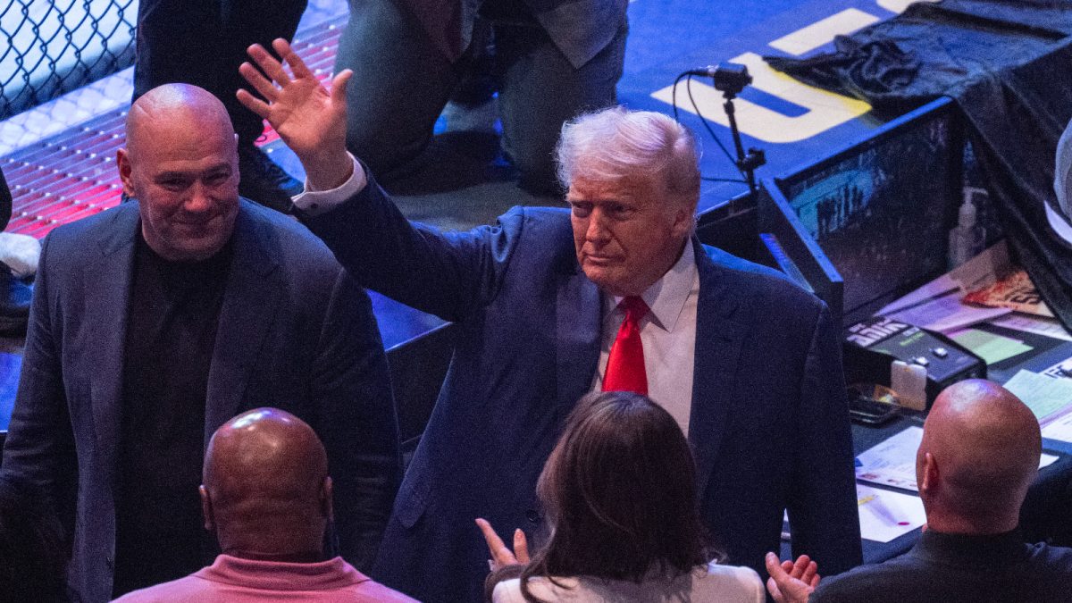 US Judge Temporarily Blocks Trump From Sending National Guard Troops To Portland