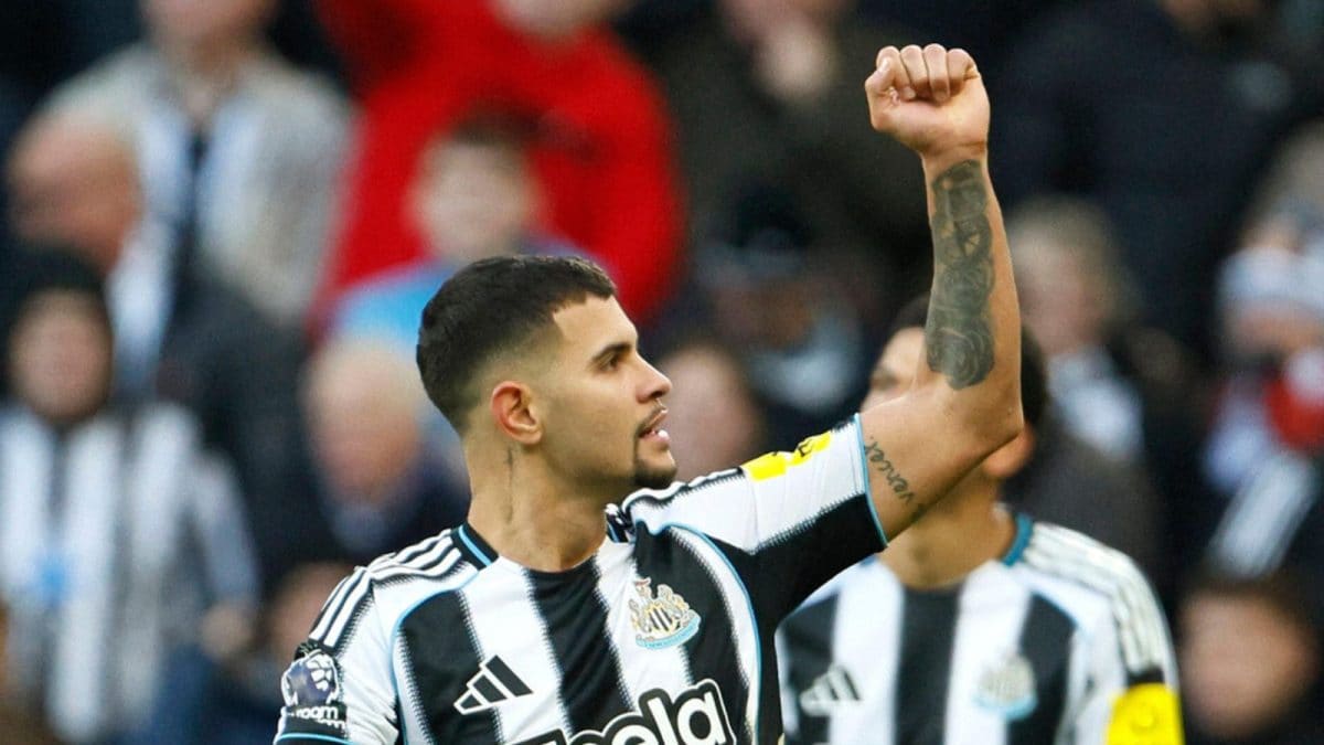 Premier League: Murphy, Guimaraes Fire Newcastle Past Fulham