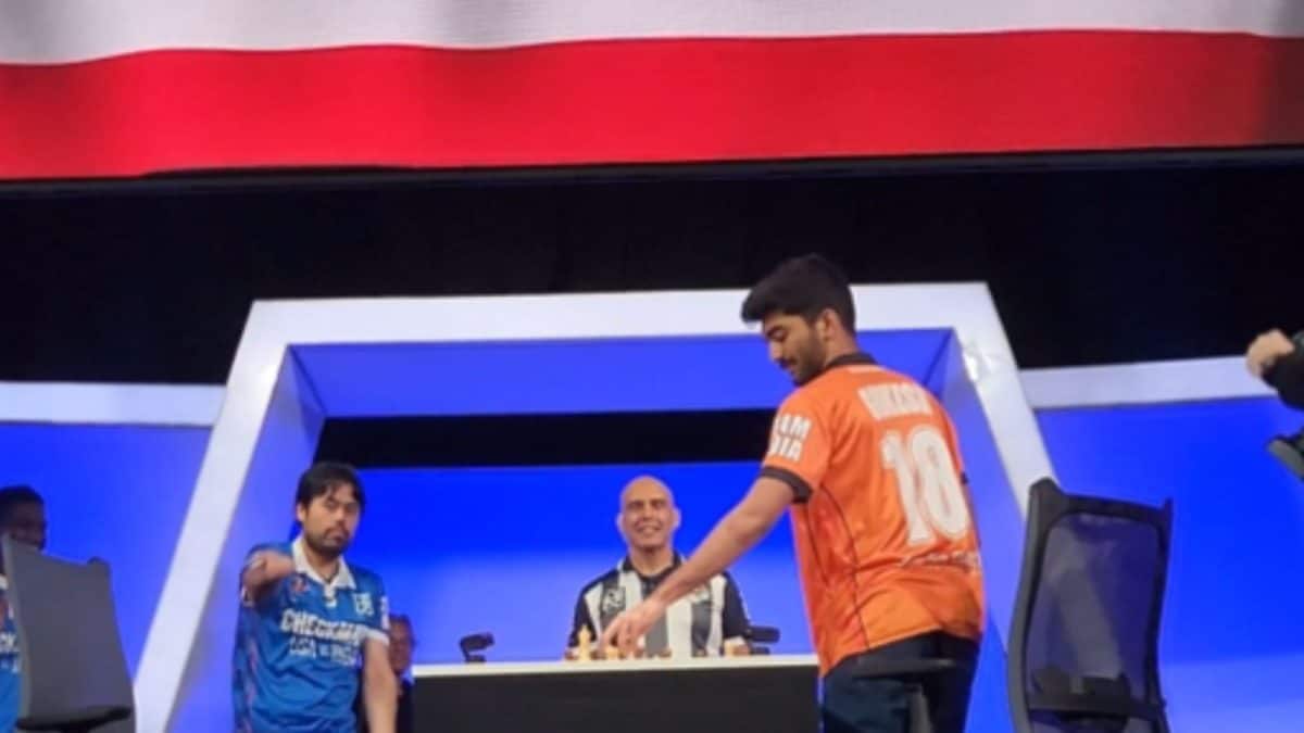 'But First, Let Me Reset': Gukesh's Classy Reaction To Hikaru Nakamura's King-Toss Gimmick