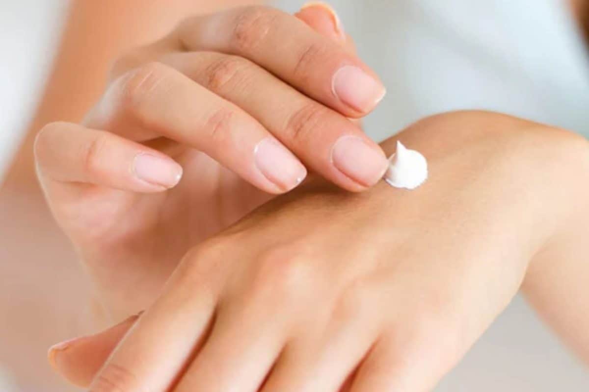 Dermatologist Bust 8 Myths About Mineral Oil Being Used For Hair And Skin