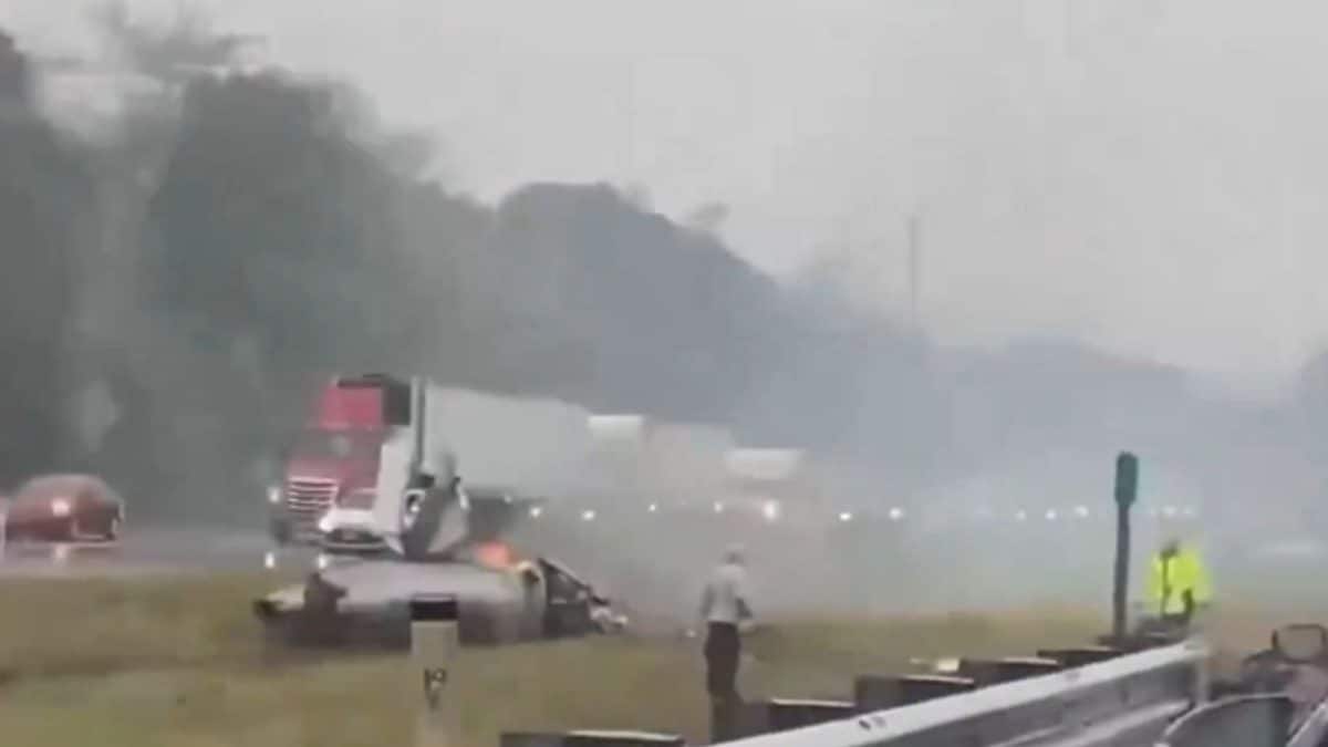 Two Dead In Plane Crash Along Massachusetts Highway, Road Closed